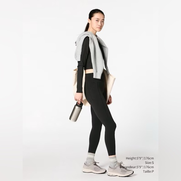 Uniqlo Black Leggings - Picture 1 of 5